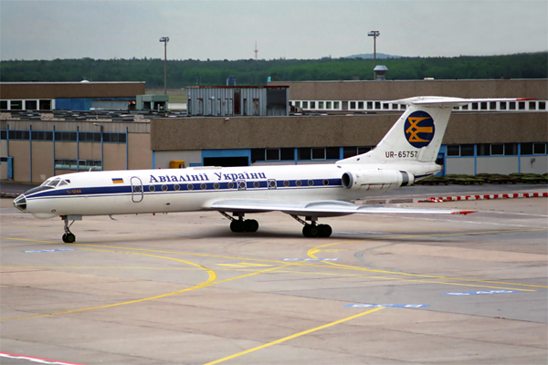 AIR UKRAINE TUPOLEV TU134 FRA RF 711 13.jpg