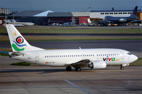 VIVA AIR BOEING 737 300 LHR RF 720 32.jpg
