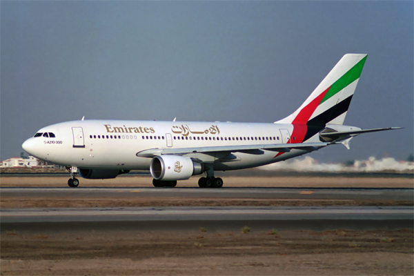 EMIRATES AIRBUS A310 300 DXB RF 738 21.jpg