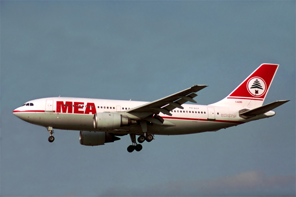 MEA AIRBUS A310 200 LHR RF 733 3.jpg