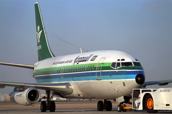 SAUDIA ARABIAN BOEING 737 200 DXB RF 736 8.jpg