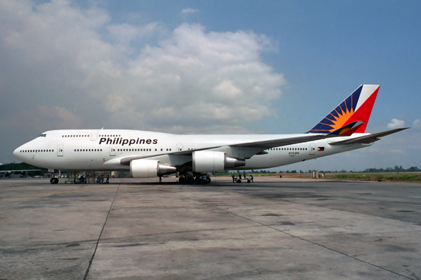 PHILIPPINES BOEING 747 400 MNL RF 761 27.jpg