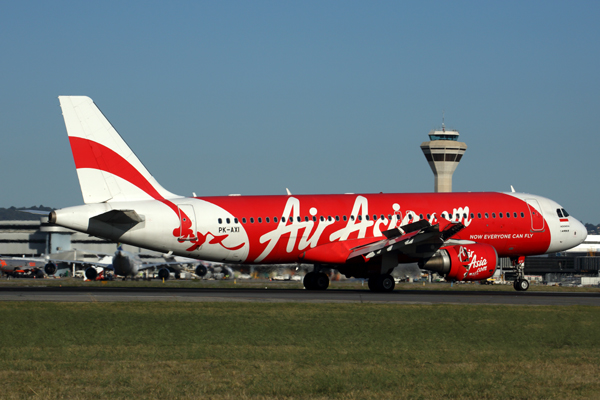 AIR ASIA AIRBUS A320 PER RF 5K5A9889.jpg