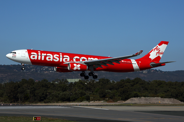 AIR ASIA X AIRBUS A330 300 PER RF 5K5A0318.jpg