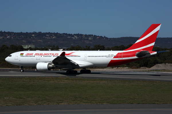 AIR MAURITIUS AIRBUS A330 200 PER RF 5K5A0295.jpg