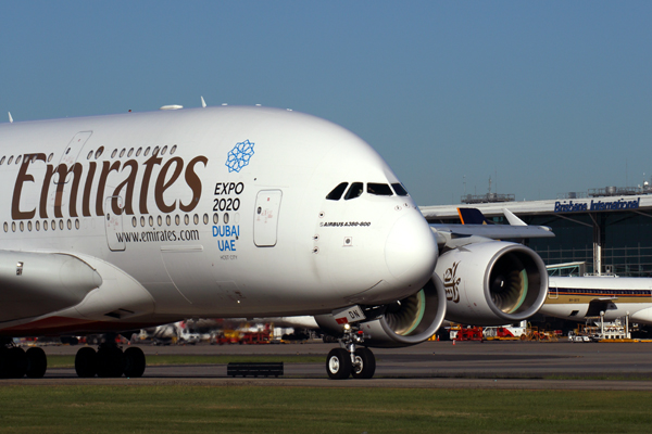 EMIRATES AIRBUS A380 BNE RF 5K5A0686.jpg