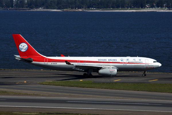 SICHUAN AIRLINES AIRBUS A330 200 SYD RF 5K5A1320.jpg