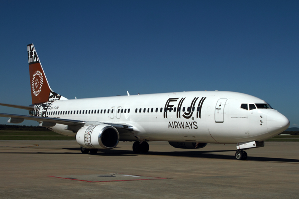 FIJI AIRWAYS BOEING 737 800 BNE RF IMG_8130.jpg
