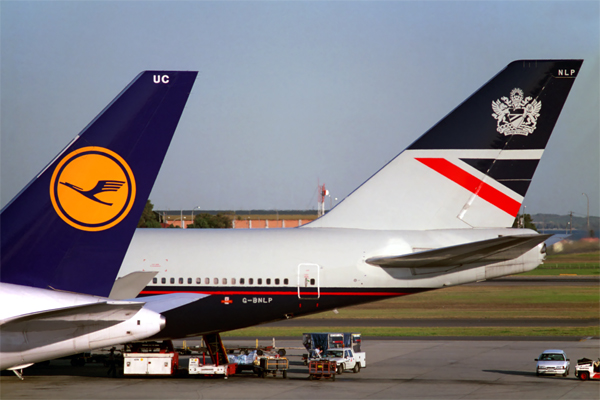 LUFTHANSA BRITISH AIRWAYS AIRCRAFT SYD RF 791 33.jpg