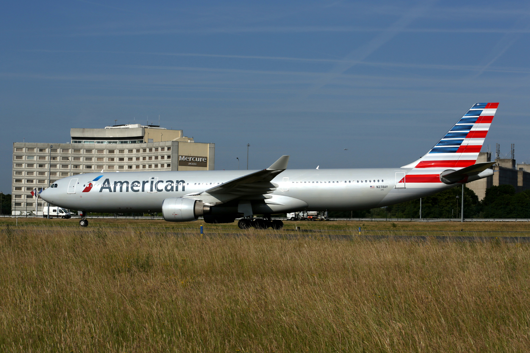 AMERICAN AIRBUS A330 300 CDG RF 5K5A2940.jpg