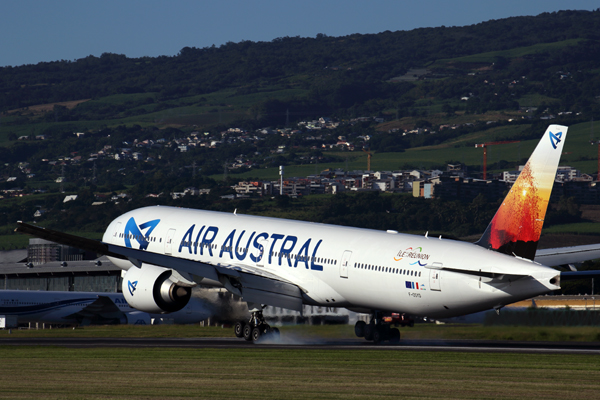 AIR AUSTRAL BOEING 777 300ER RUN RF 5K5A2063.jpg