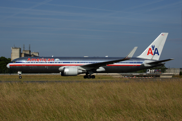 AMERICAN BOEING 767 300 CDG RF 5K5A2620.jpg