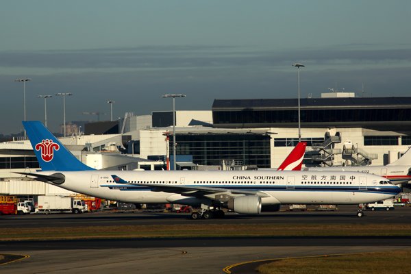 CHINA SOUTHERN AIRBUS A330 300 SYD RF 5K5A3585.jpg