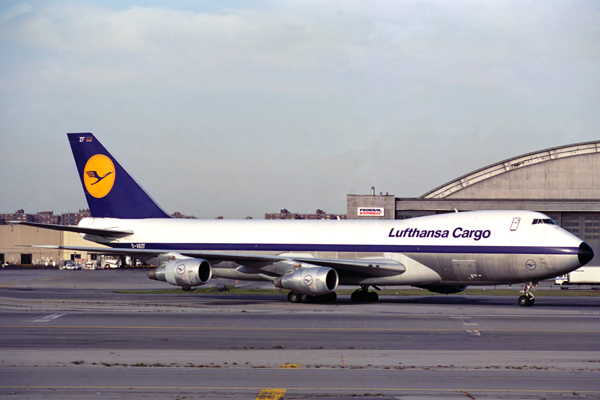 LUFTHANSA CARGO BOEING 747 200F JFK RF 327 36A.jpg