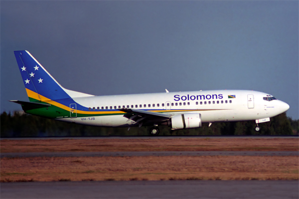 SOLOMONS BOEING 737 300 BNE RF 830 13.jpg