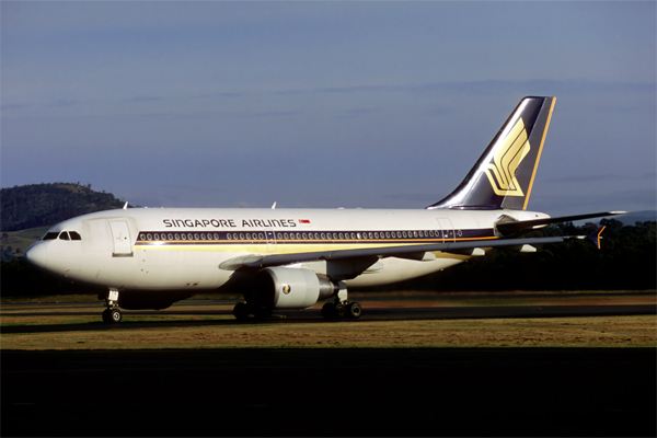 SINGAPORE AIRLINES AIRBUS A310 300 HBA RF V50.jpg