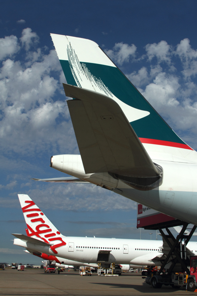 CATHAY PACIFIC VIRGIN AUSTRALIA AIRCRAFT BNE RF IMG_9190.jpg