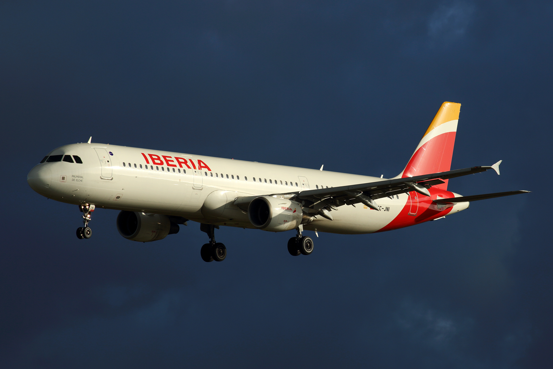 IBERIA AIRBUS A321 BCN RF 5K5A9859.jpg