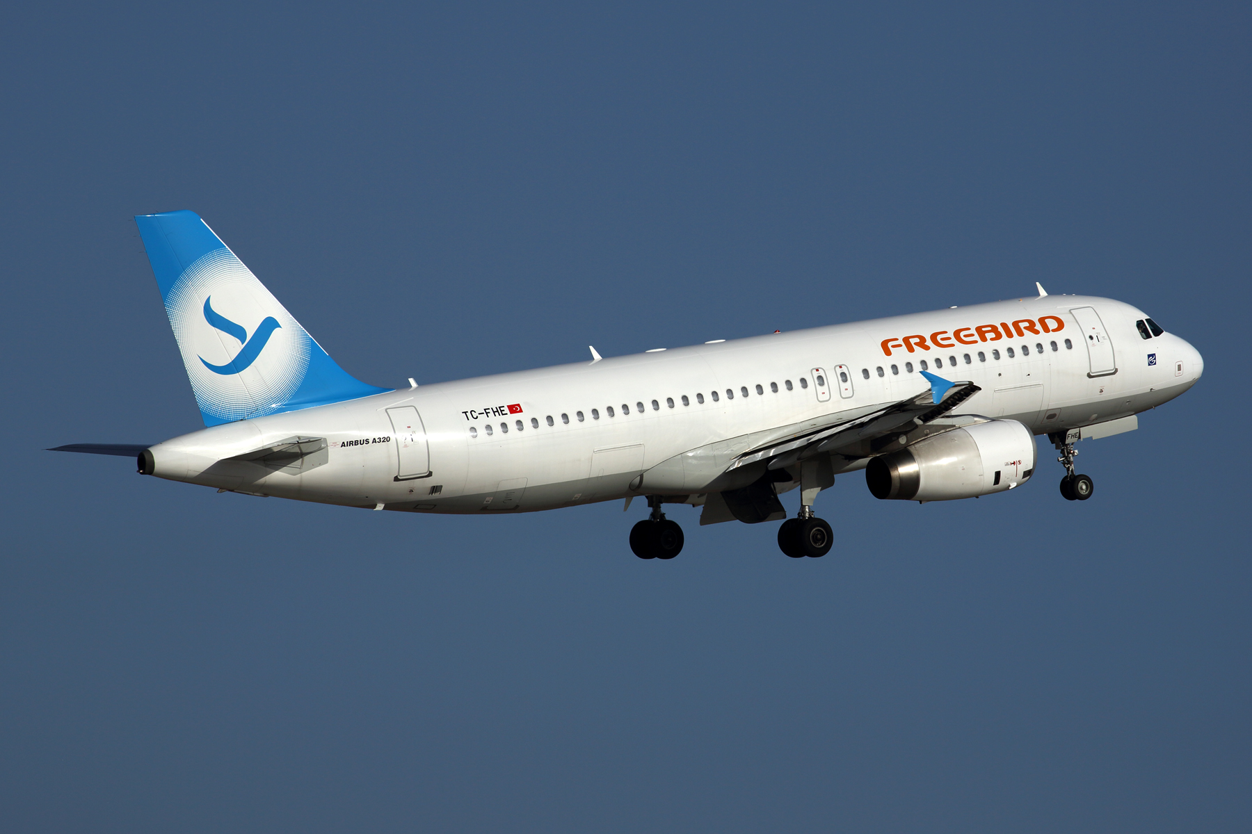 FREEBIRD AIRBUS A320 AYT RF 5K5A7619.jpg