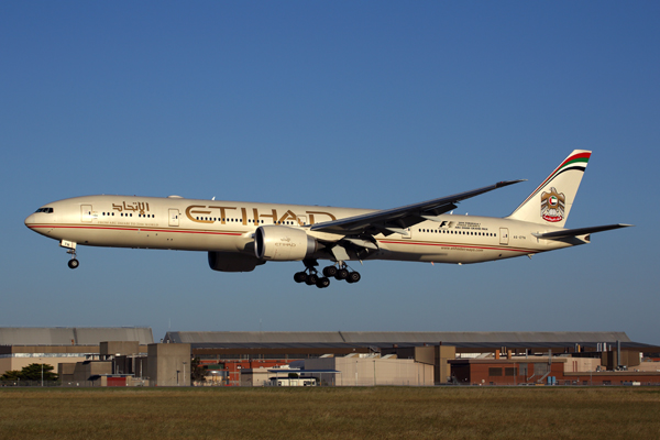 ETIHAD BOEING 777 300ER MEL RF 5K5A9674.jpg