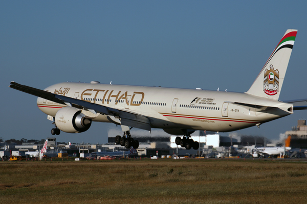 ETIHAD BOEING 777 300ER MEL RF 5K5A9687.jpg