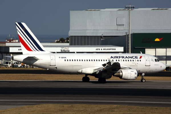 AIR FRANCE AIRBUS A319 LIS RF 5K5A5301.jpg