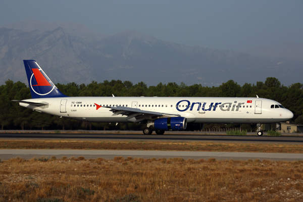 ONUR AIR AIRBUS A321 AYT RF 5K5A6648.jpg