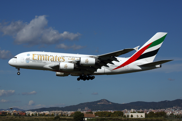 EMIRATES AIRBUS A380 BCN RF 5K5A4748.jpg