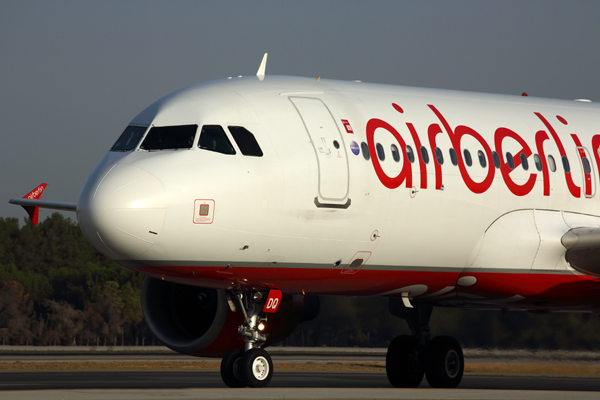 AIR BERLIN AIRBUS A320 AYT RF 5K5A7092.jpg