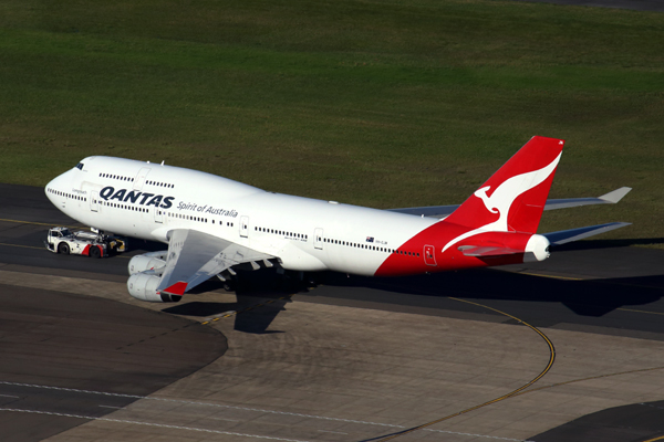 QANTAS BOEING 747 400 SYD RF 5K5A0454.jpg