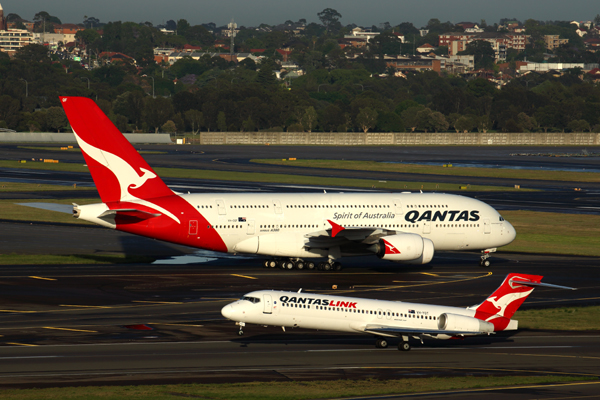 QANTAS LINK 717 QANTAS A380 SYD RF 5K5A9835.jpg