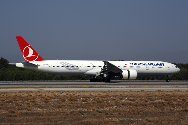TURKISH AIRLINES BOEING 777 300ER AYT RF 5K5A7327.jpg