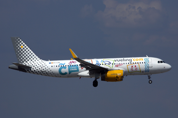 VUELING AIRBUS A320 BCN RF 5K5A8669.jpg