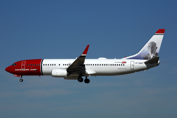 NORWEGIAN BOEING 737 800 BCN RF 5K5A0021.jpg