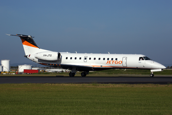 JETGO EMBRAER 135 BNE RF 5K5A0659.jpg