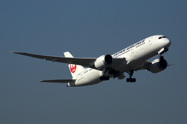 JAPAN AIRLINES BOEING 787 8 BKK RF 5K5A2258.jpg