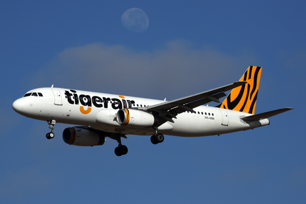 TIGERAIR AIRBUS A320 MEL RF 5K5A3030.jpg