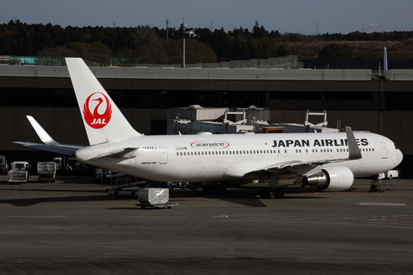 JAPAN AIRLINES BOEING 767 300 NRT RF 5K5A1716.jpg