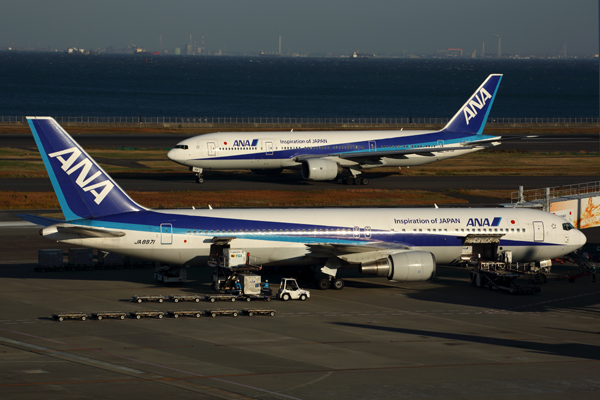 ANA AIRCRAFT HND RF 5K5A1006.jpg