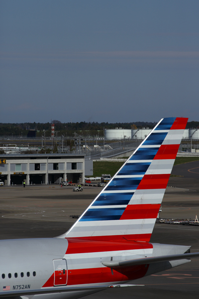 AMERICAN BOEING 777 200 NRT RF 5K5A1730.jpg