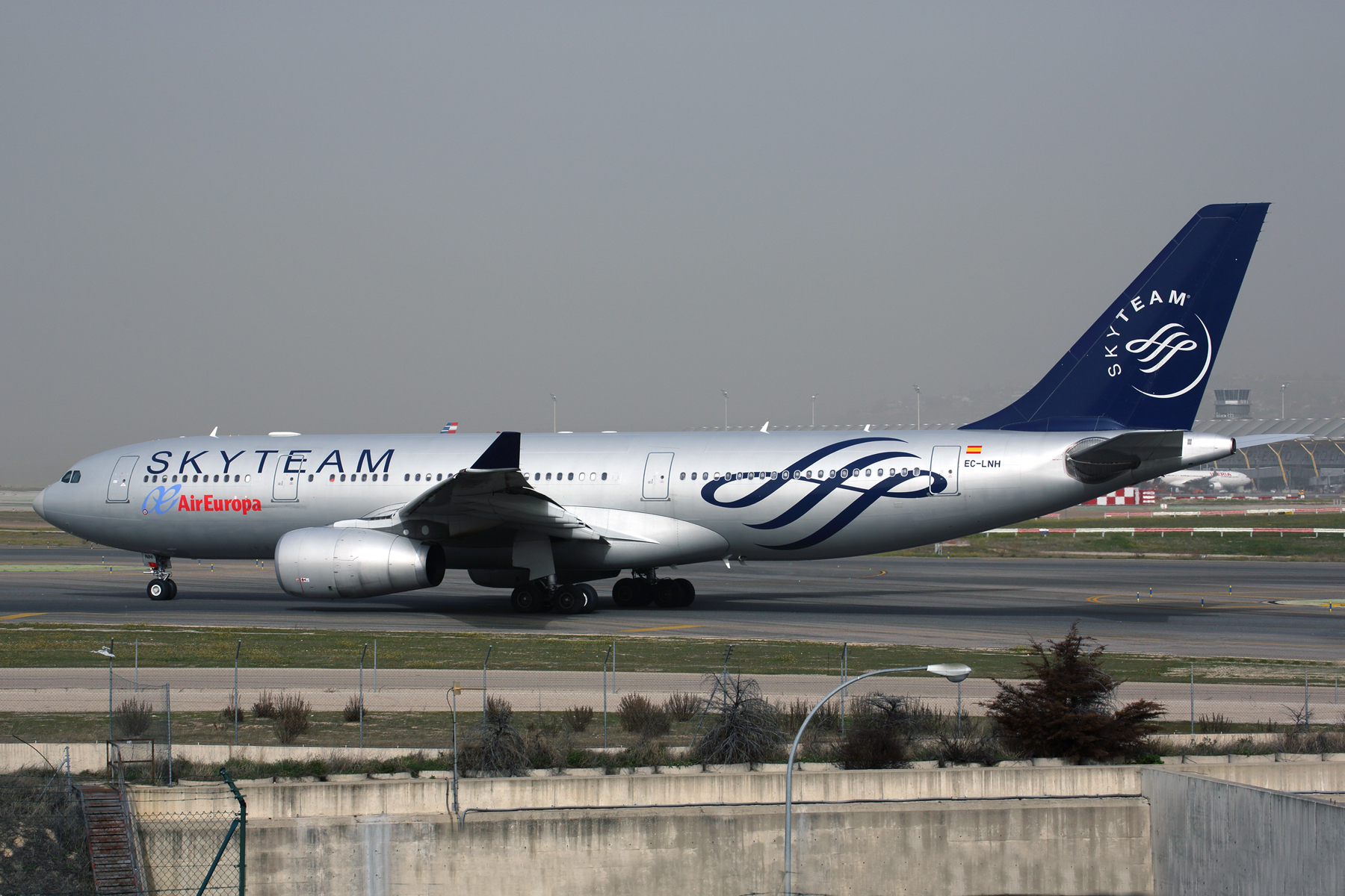 AIR EUROPA AIRBUS A330 200 MAD RF 5K5A4740.jpg