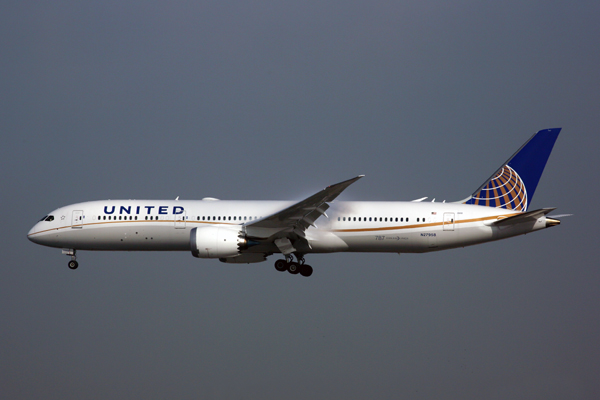 UNITED BOEING 787 9 LAX RF 5K5A3401.jpg