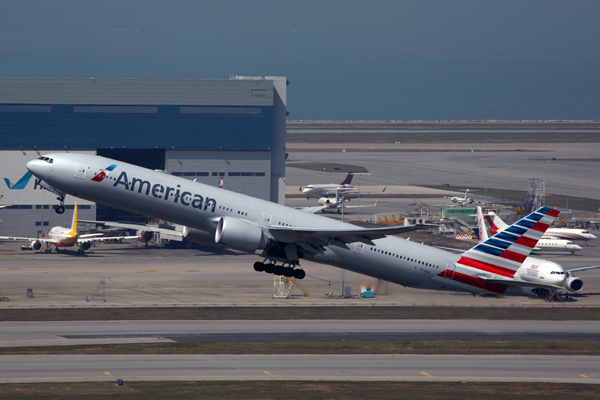 AMERICAN BOEING 777 300ER HKG RF 5K5A5583.jpg