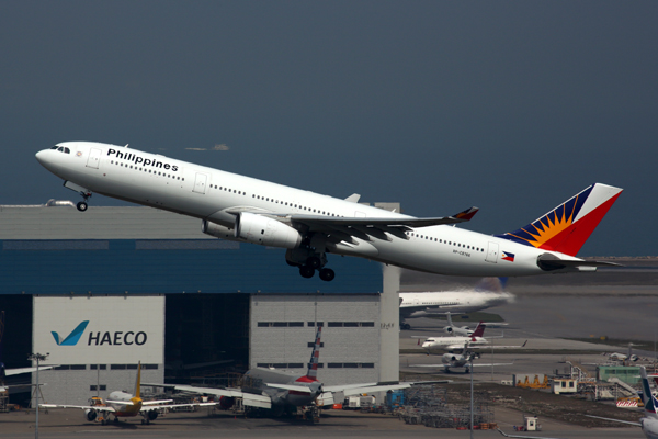 PHILIPPINES AIRBUS A330 300 HKG RF 5K5A5369.jpg