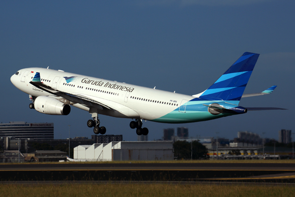 GARUDA INDONESIA AIRBUS A330 200 SYD RF 5K5A5682.jpg