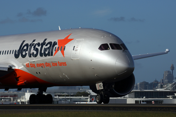 JETSTAR BOEING 787 8 SYD RF 5K5A5669.jpg