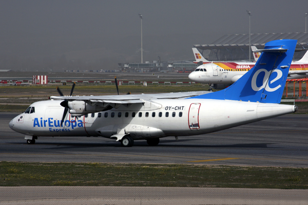 AIR EUROPA EXPRESS ATR42 MAD RF 5K5A4628.jpg