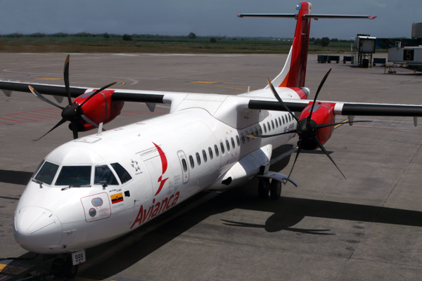 AVIANCA ATR72 CLO RF IMG_0005.jpg