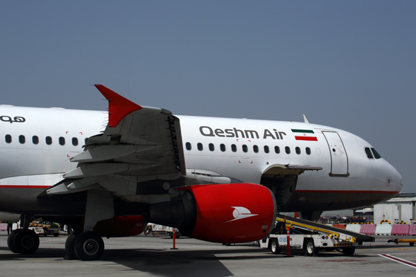 QESHM AIR AIRBUS A320 DXB RF 5K5A4822.jpg