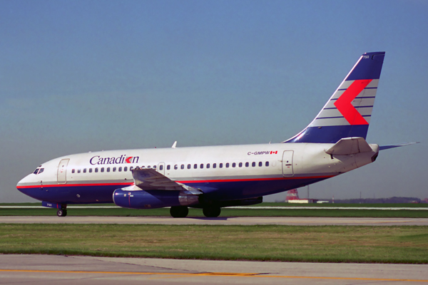 CANADIAN BOEING 737 200 YYZ RF 909 6.jpg